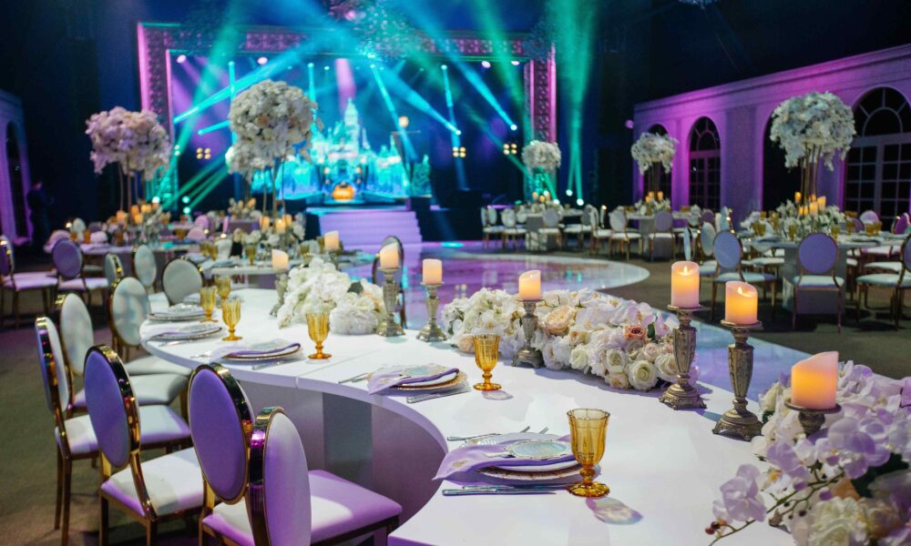A table set up at a conference. Example of corporate event decoration.